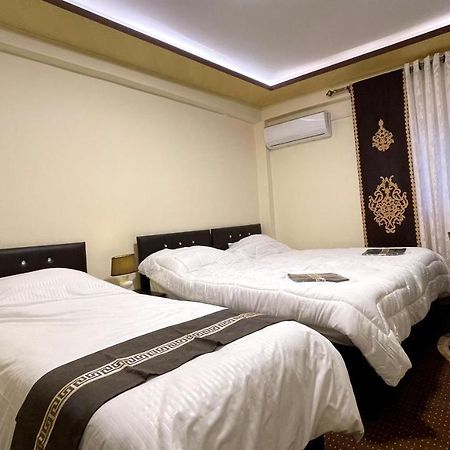 Ad Deir Guesthouse Wadi Musa Bagian luar foto
