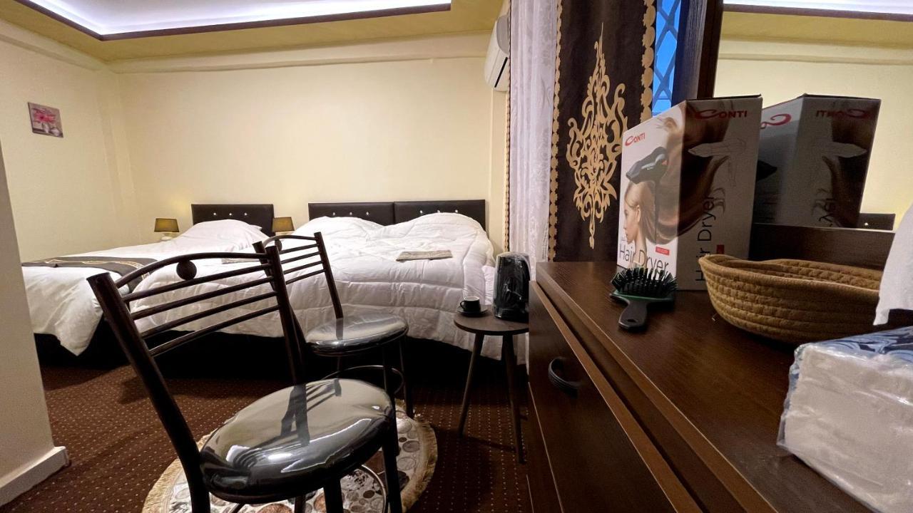 Ad Deir Guesthouse Wadi Musa Bagian luar foto